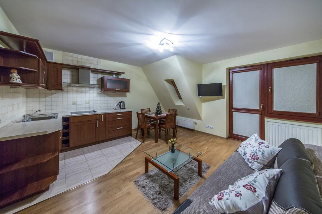 Apart4You Apartament Meteor Закопане Екстериор снимка